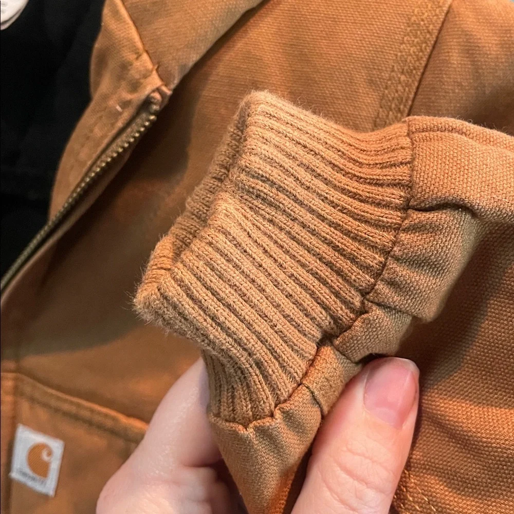 Boys Carhartt Insulated Jacket - Picture 8 of 11